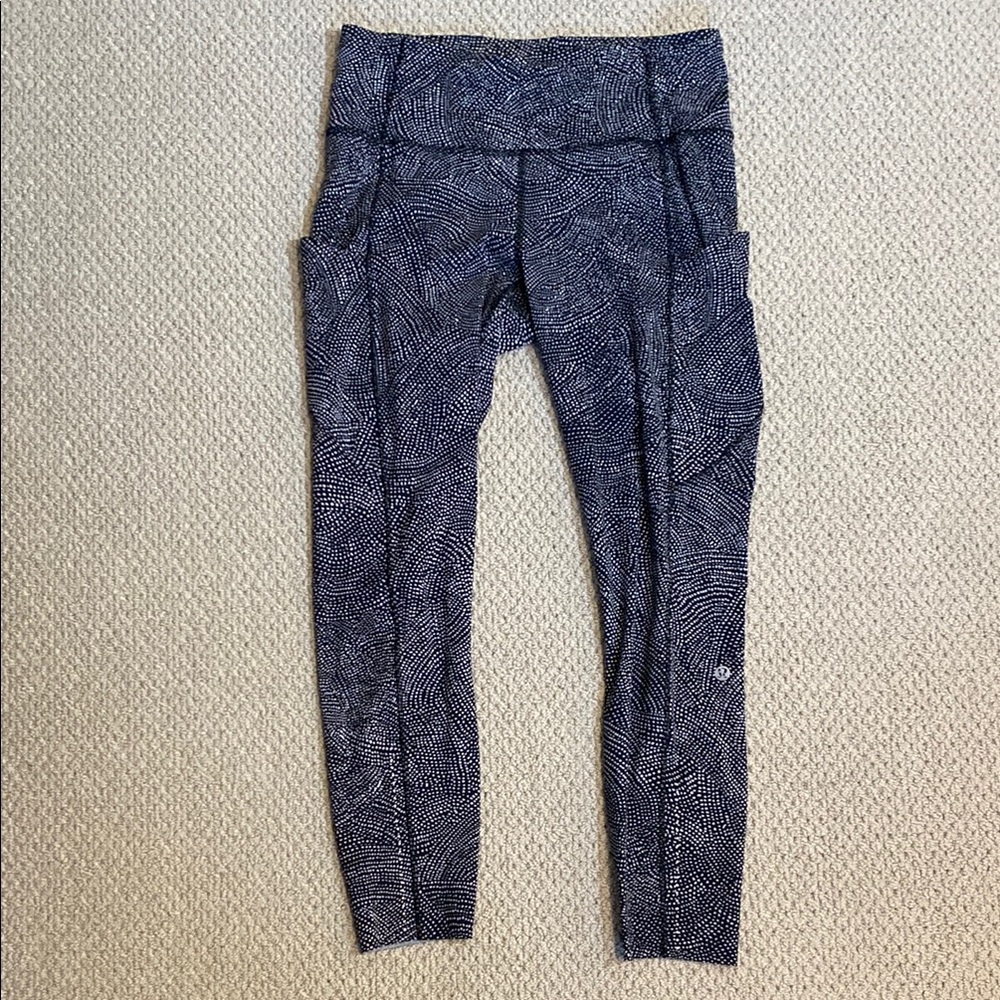Lululemon Black and White Patterned Leggings